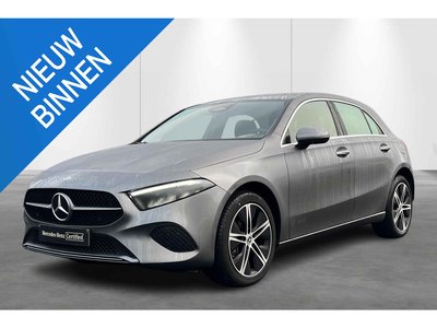 Mercedes-Benz A-Klasse A 250 e Luxury Line 1