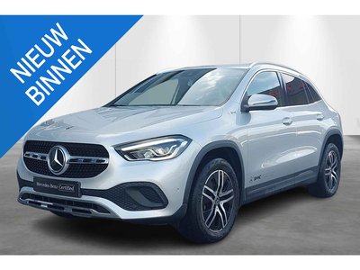 Mercedes-Benz GLA GLA 200 d 5