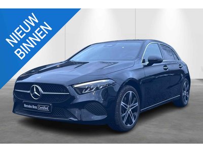 Mercedes-Benz A-Klasse A 250 e Luxury Line 1