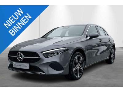 Mercedes-Benz A-Klasse A 250 e Luxury Line 1